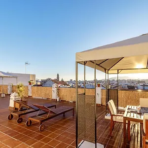 Apartment Fun Building By Homeabout, Malaga